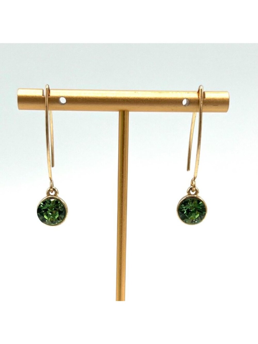 Green Crystal Gold Tone Threader Dangle Earrings Round Bezel Drop Pierced